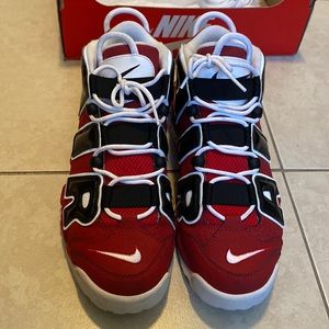 Nike air uptempo size 9.5